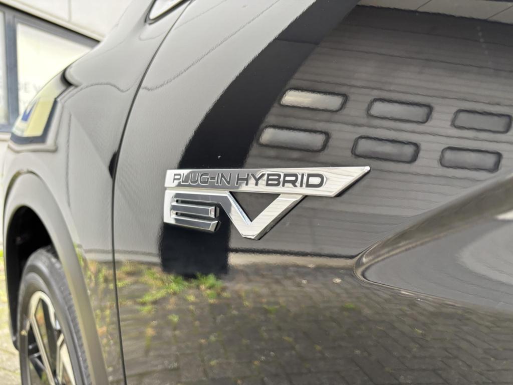 Mitsubishi Eclipse Cross 2.4 phev intense+ | navigatie | camera | stoelverw