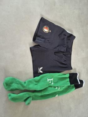 Feyenoord short + sokken