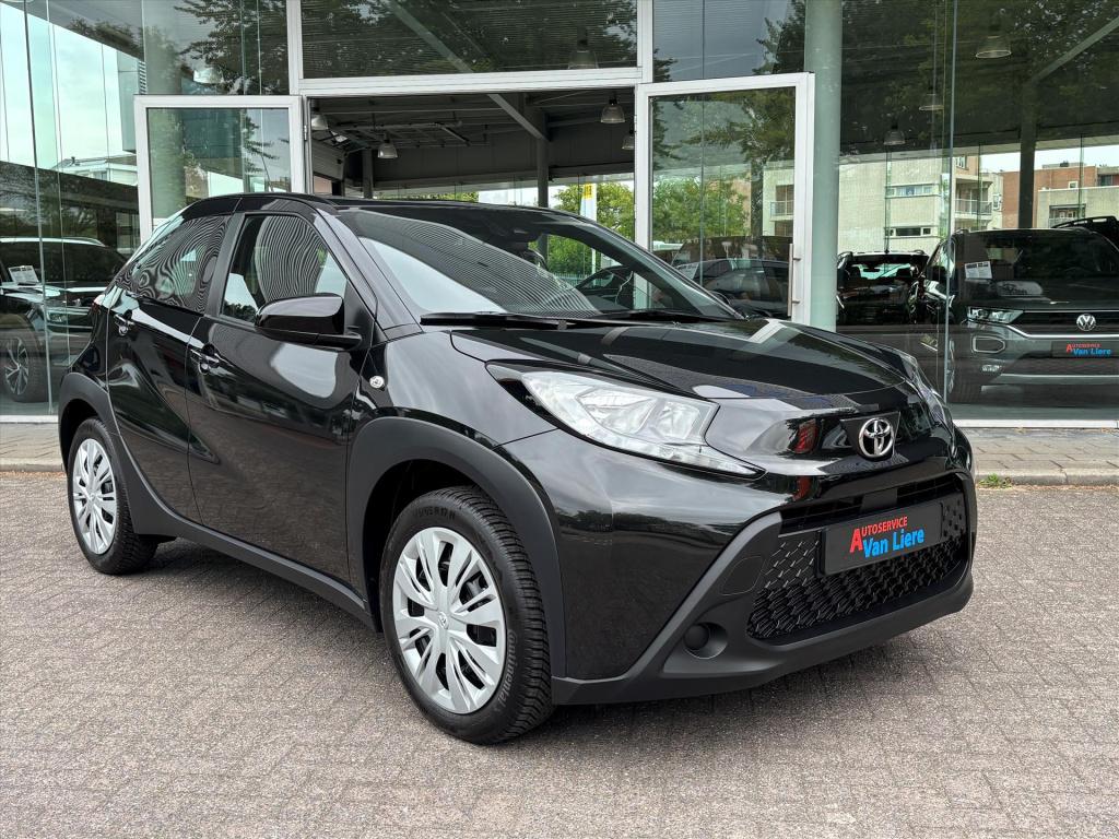 Toyota Aygo x 1.0 vvt-i mt play| camera| carplay|rijklaarprijs incl garanti