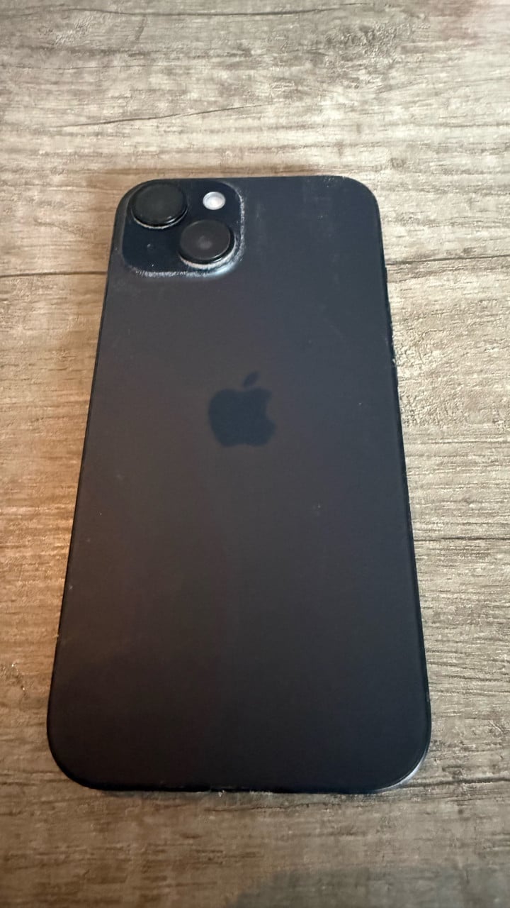 Iphone 15 zwart 128gb