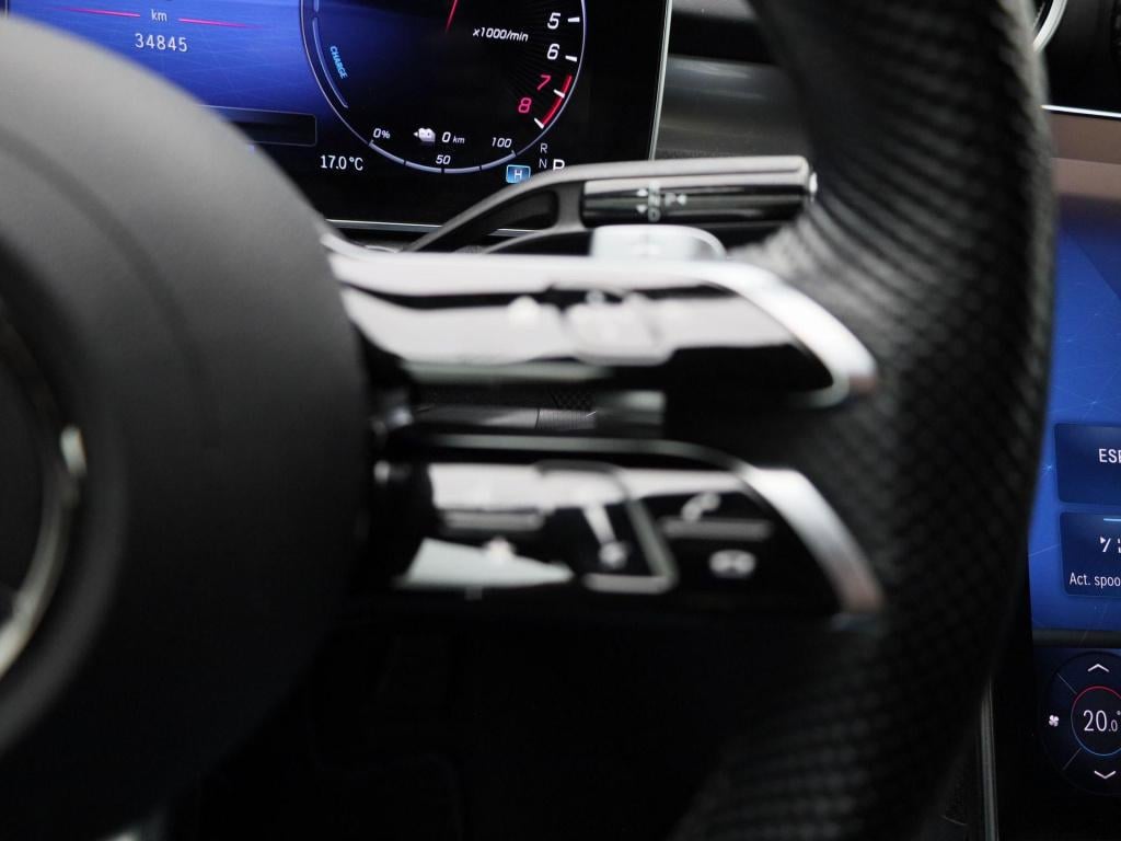 Mercedes-Benz C-Klasse 300 e amg line | automaat | lage km stand | climate 