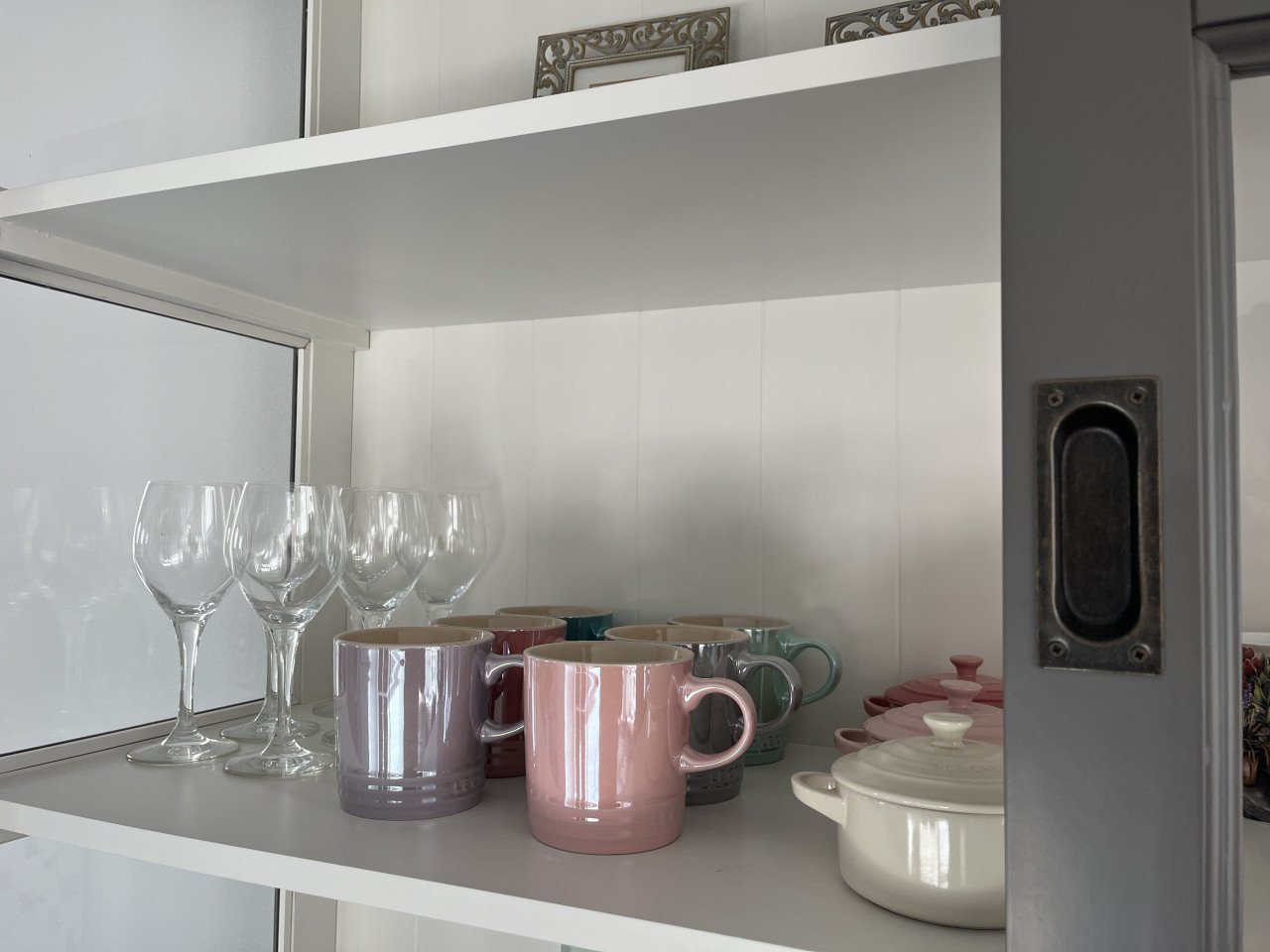 Vitrinekast - wegens verhuizing - VEERE