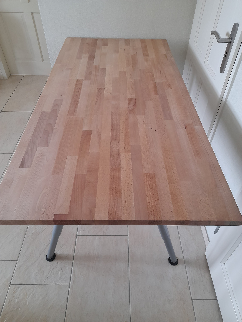Prachtig zit/sta bureau (in hoogte verstelbaar) 155 x 75   ( in goede staat