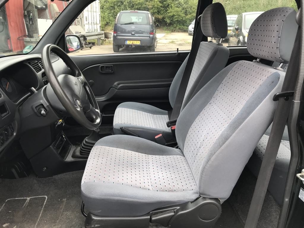 Daihatsu Cuore 1.0-12v dvvt xti