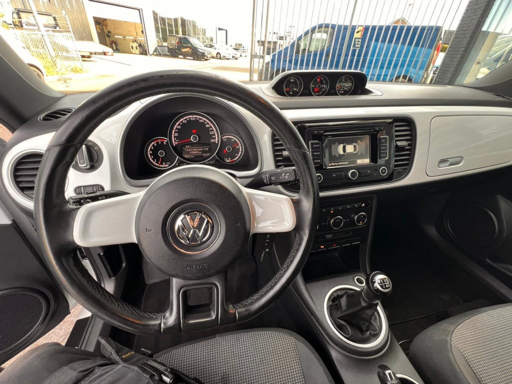 Volkswagen New Beetle 1.2 tsi design