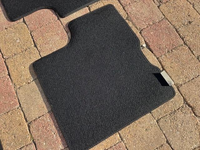 DUSTER II vloermattenset, orig. DACIA, zwart