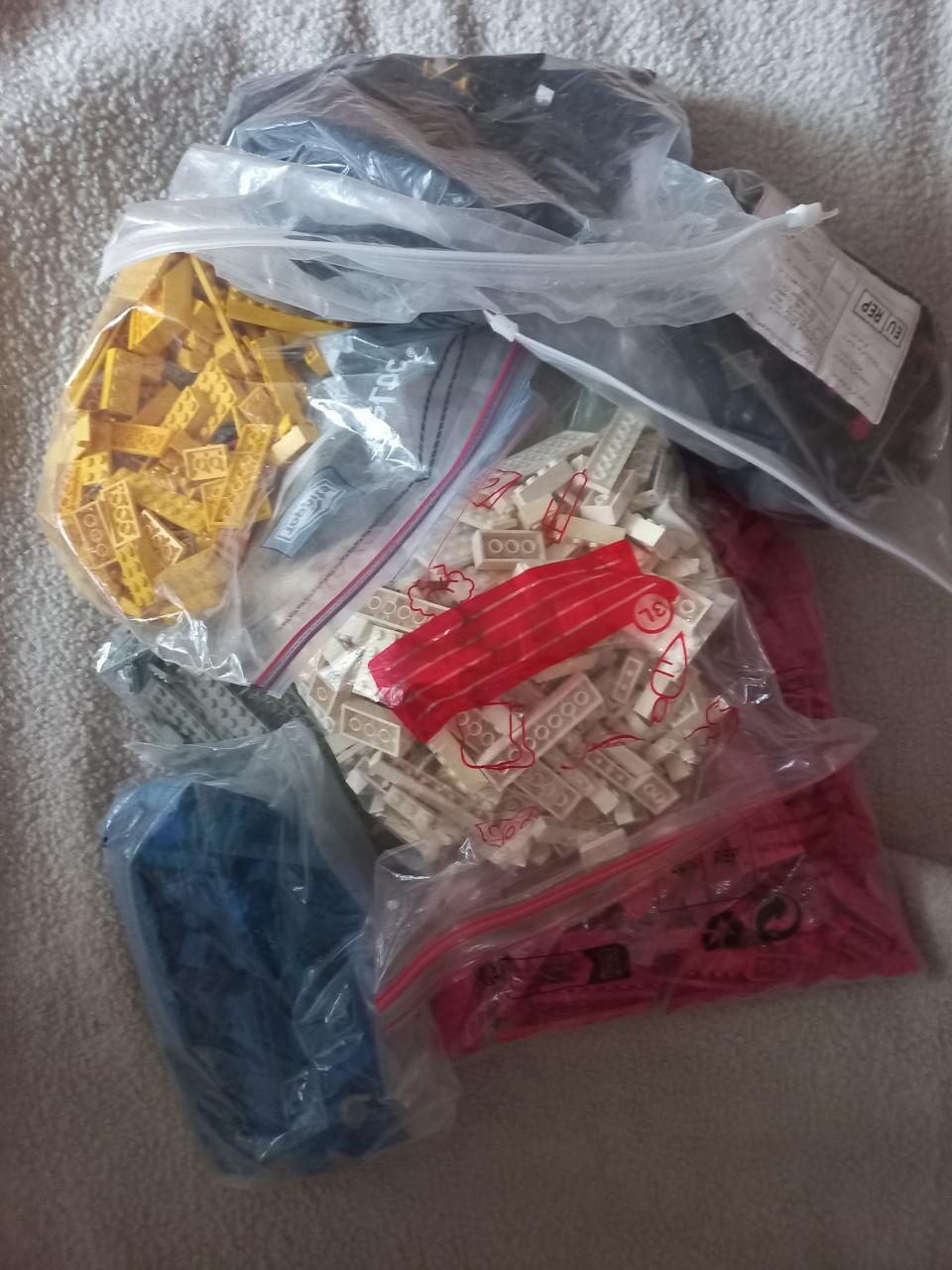 Te koop 4 kg lego