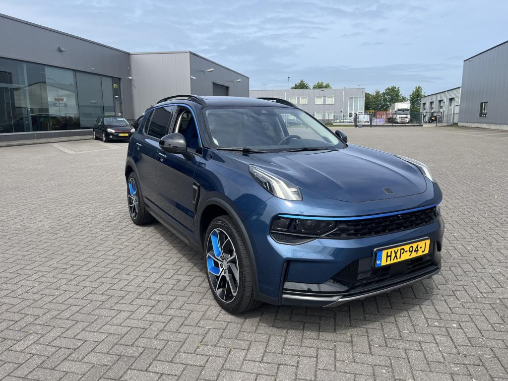 Lynk & Co 01 1.5 262 pk phev navi 360gr schuifdak 1e eigenaar
