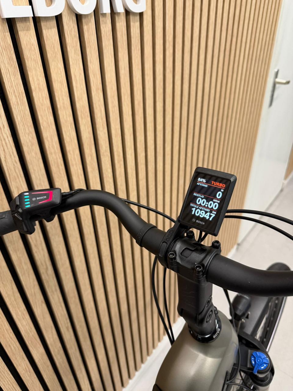 Cube Kathmandu Bosch Performance Line CX 85Nm 750Wh 50CM Kiox