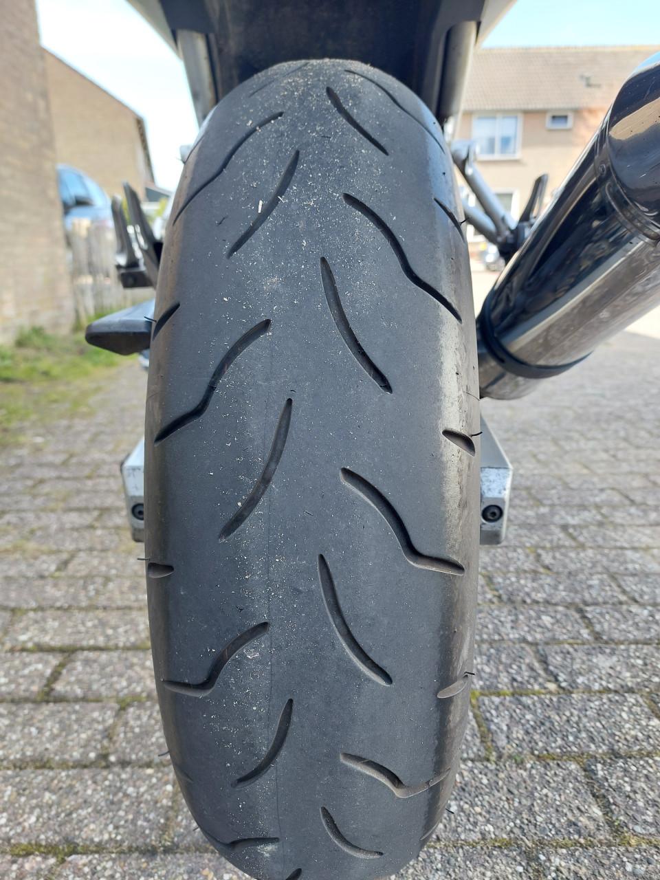 Suzuki Bandit GSF 650 SA abs versie.