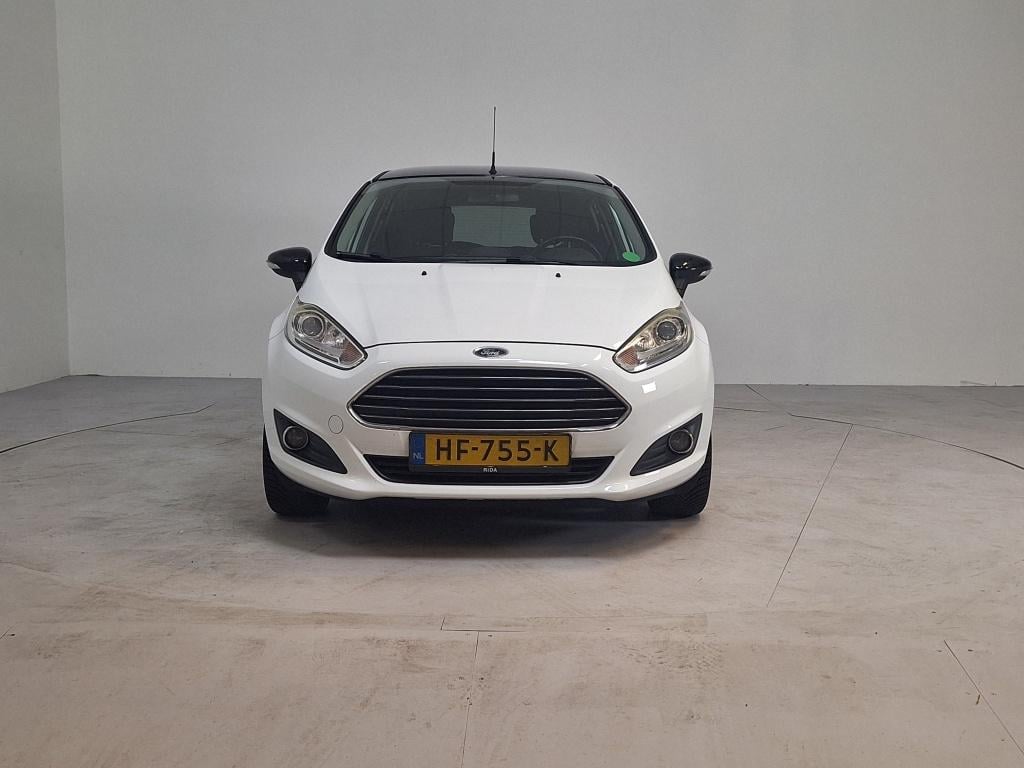 Ford Fiesta 1.0 white edition