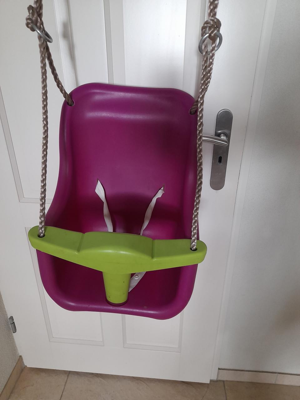 Babyschommel (in goede staat )