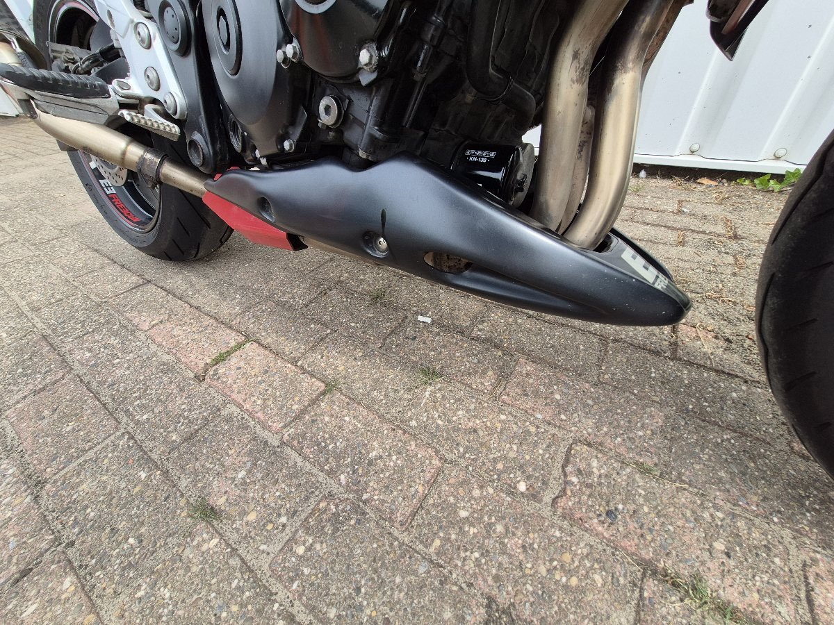 Suzuki GSR750 Freegun edition uit 2014