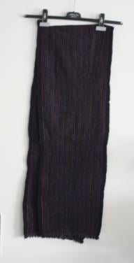 Sjaalmet gekleurde straapjes