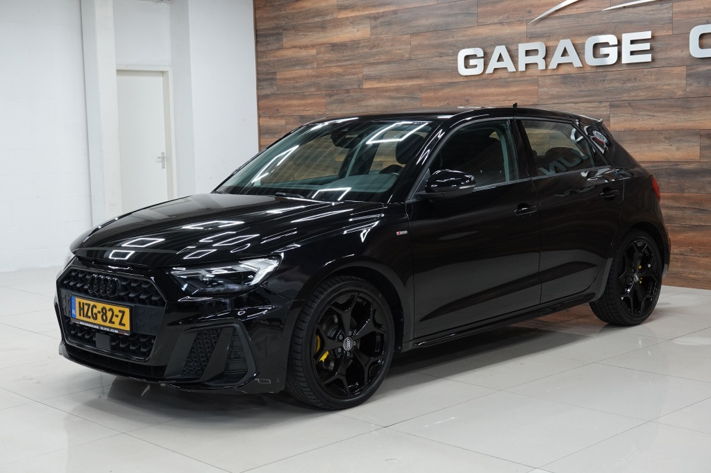Audi A1 Sportback 35 tfsi | black edition | camera | carplay |