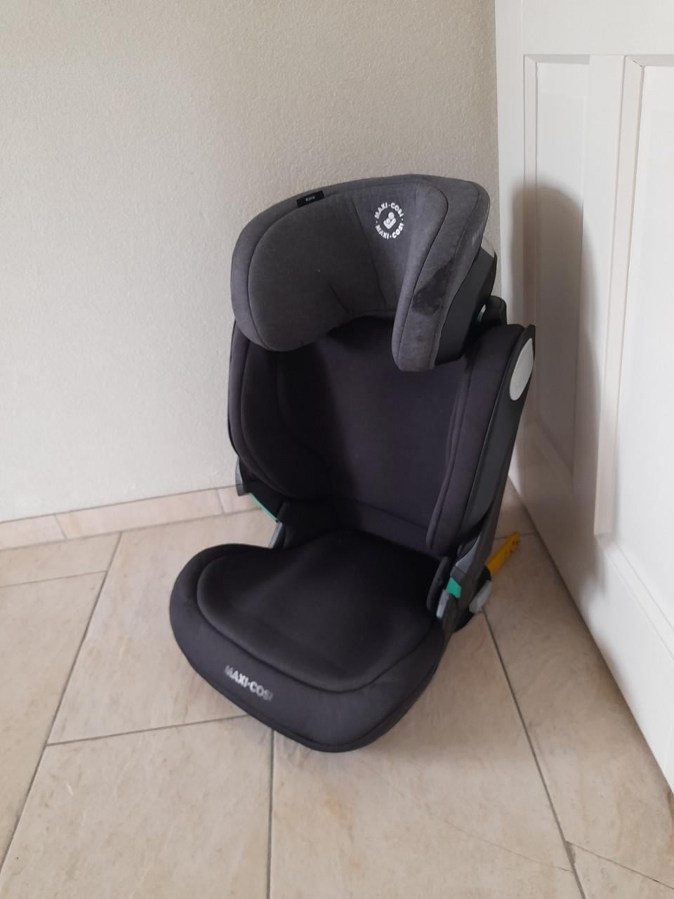 Maxi cosi Kore i-size (3,5 / 12 jr.) in goede schone staat) met isofix