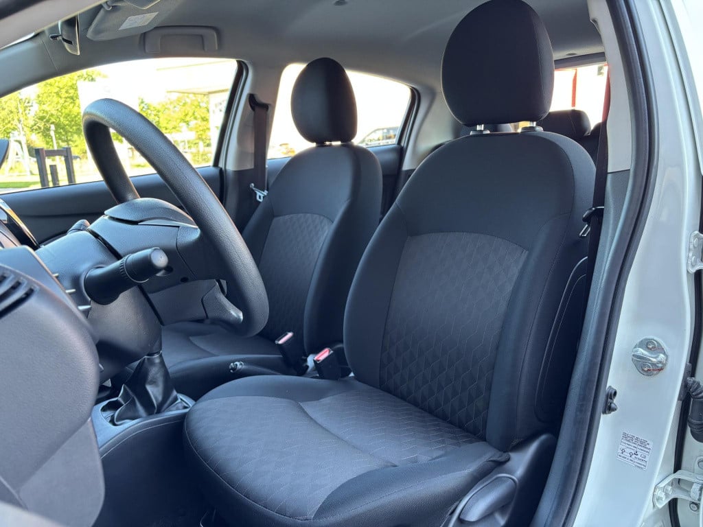 Mitsubishi Space Star 1.2 connect+ | apple carplay/android auto | aircondit