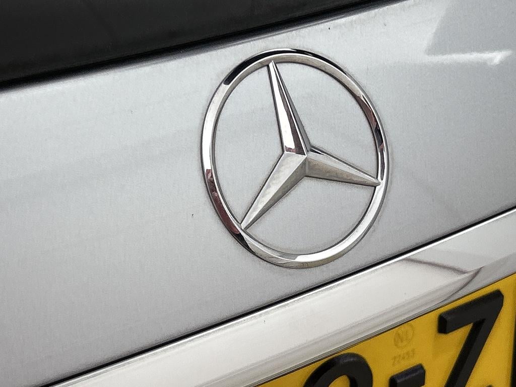 Mercedes-Benz E-Klasse estate 300 e amg plug-in hybride | trekhaak | schuif