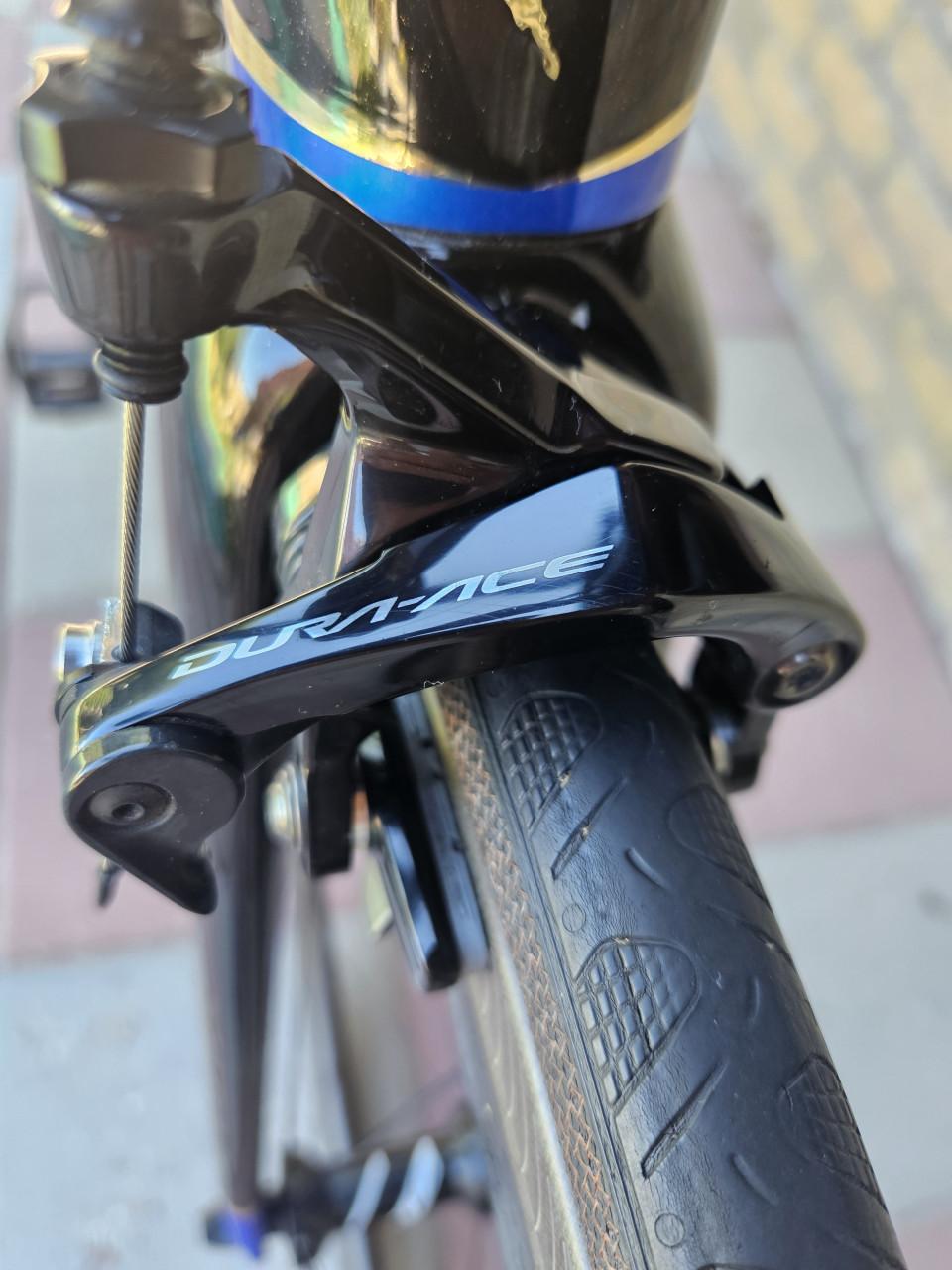 Specialized S-Works Tarmac - Nibali Shark Ed. - Zipp 404 - Dura-Ace Di2