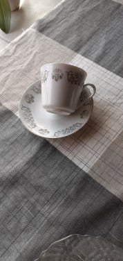 Koffiekopjes en schoteltjes, gebaksbordjes
