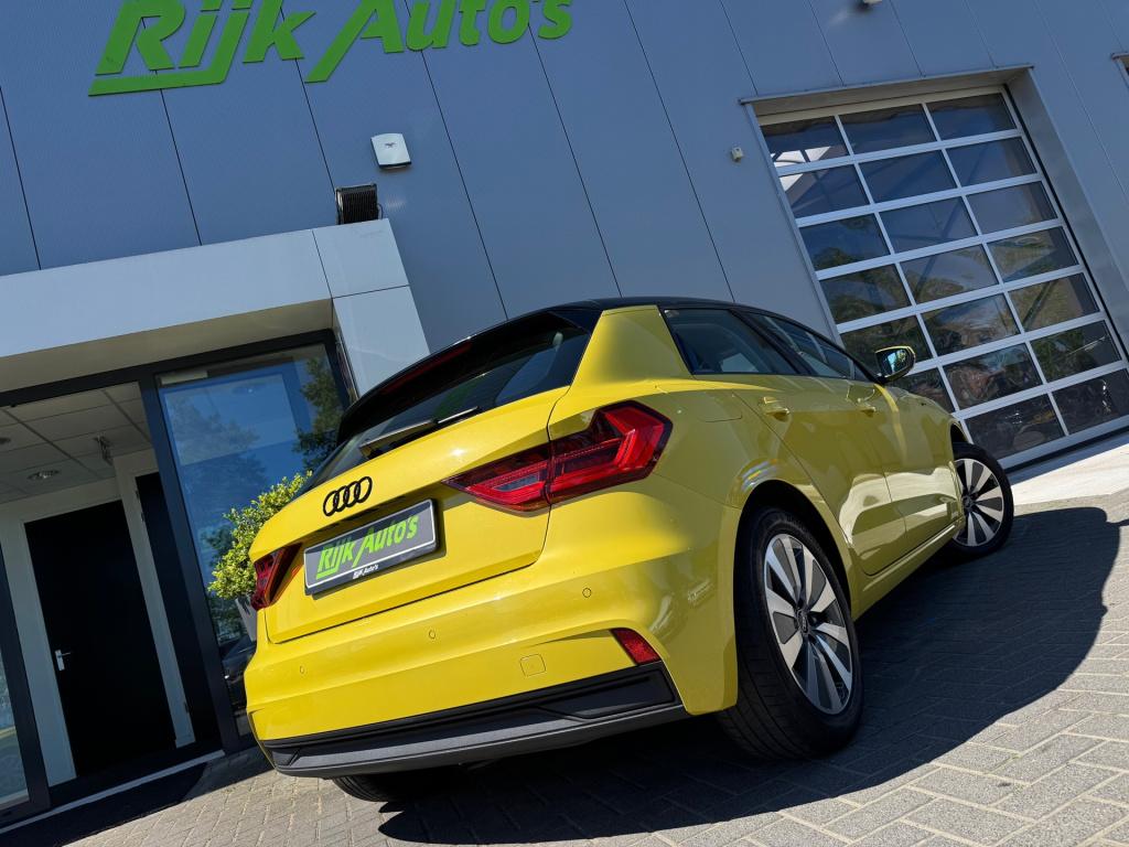 Audi A1 Sportback 25 tfsi s-edition * matrix led * stoelverwarming * adapti