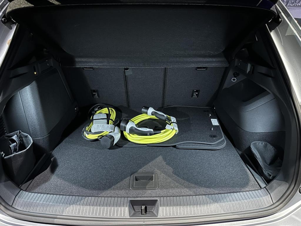 Volkswagen Tiguan 1.5 ehybrid r-line edition *leder*memory*blackstyle*trekh