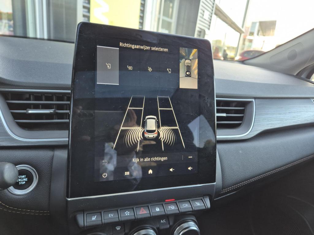 Renault Captur 1.6 e-tech plug-in hybrid 160 initiale paris verkocht