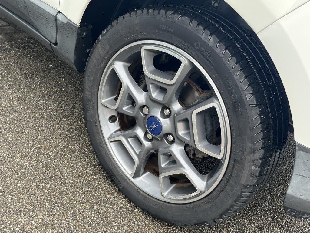 Ford Ecosport 1.0 ecoboost titanium | climate control | parkeersensoren ach