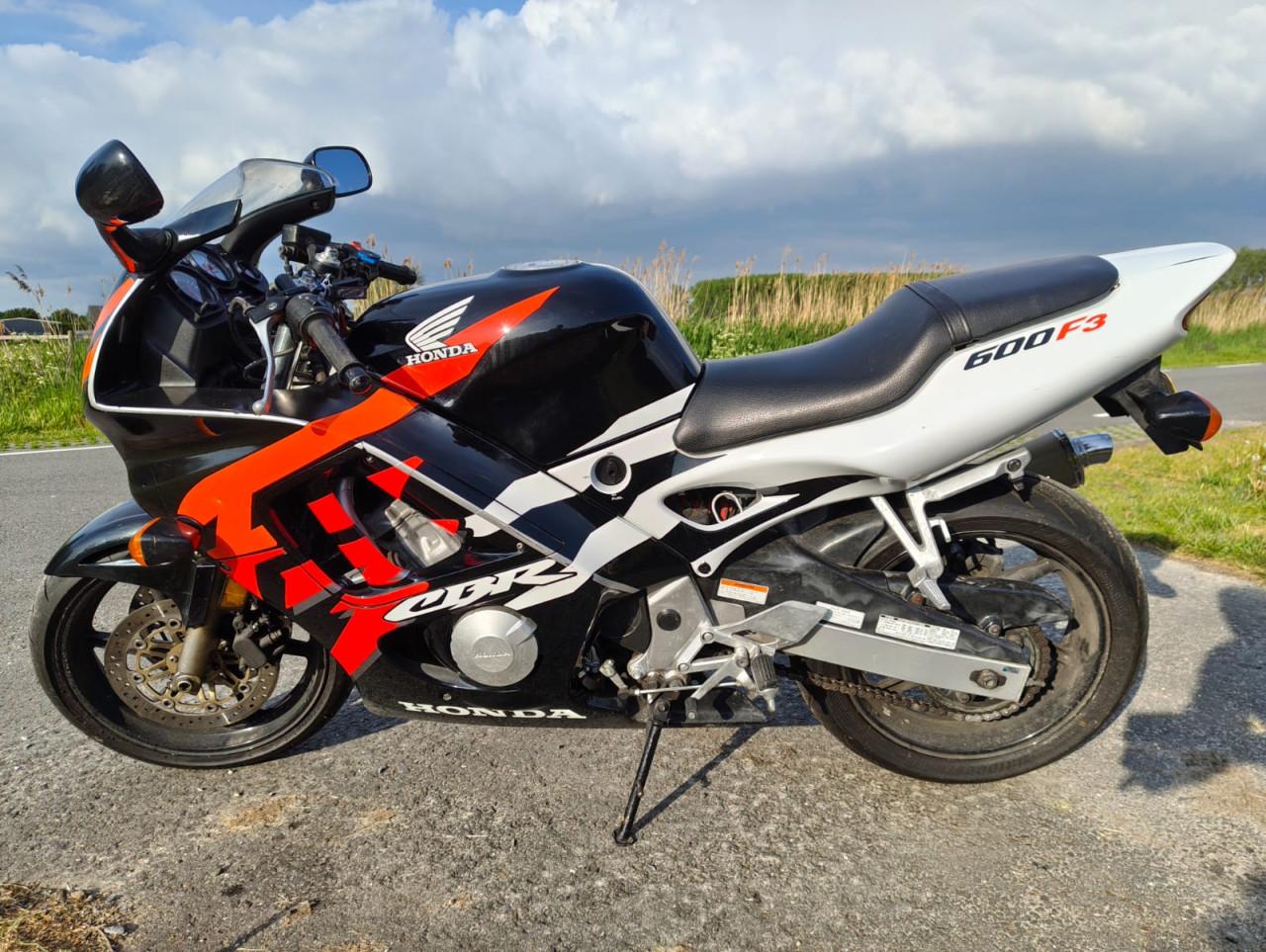Honda CBR600f3