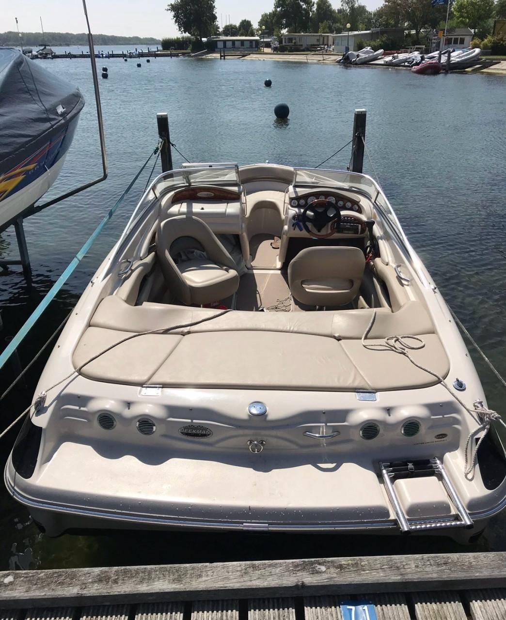 Larson lxi190 bowrider