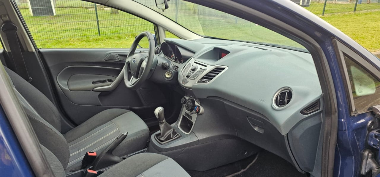 Ford Fiesta 1.25 Limited Recent Nieuwe Distributie Set! In Zeer Goede Staat