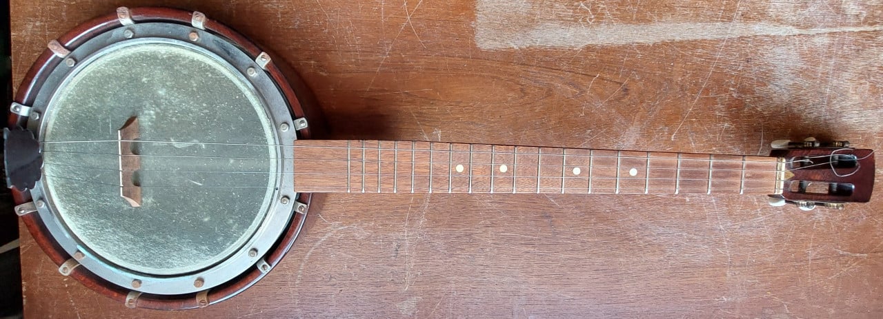 Vintage Tenor Banjo