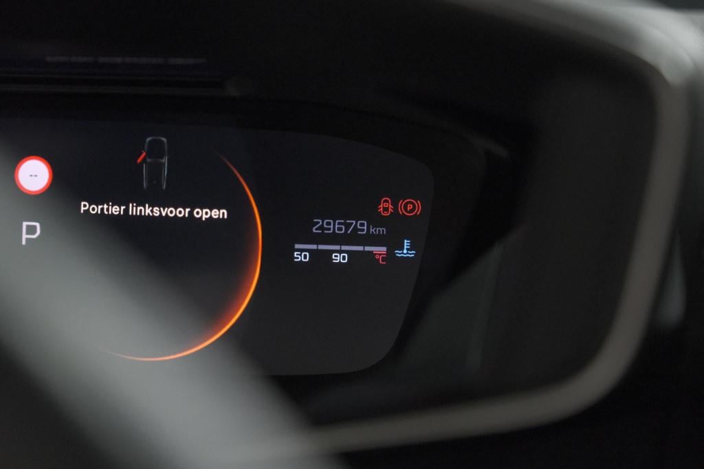 Peugeot 2008 puretech 130 eat8 gt | 360 camera | stoelmassage | adaptieve c