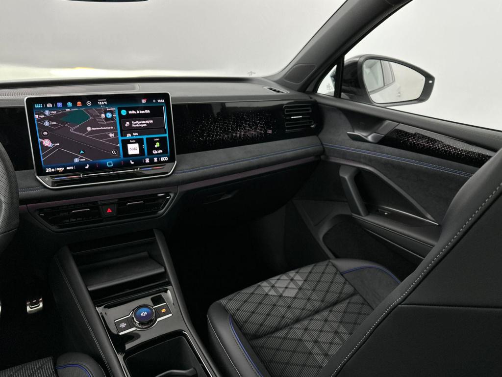 Volkswagen Tiguan r-line edition plug in hybride 204 pk black style pakket