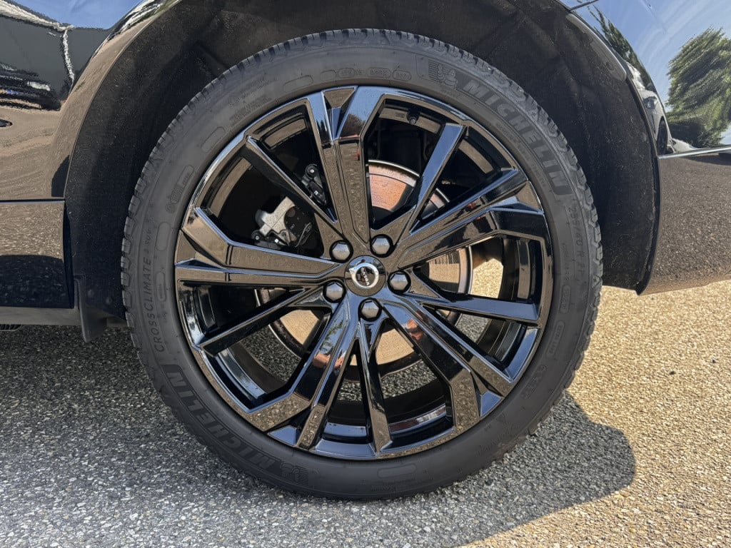 Volvo XC60 2.0 t6 plug-in hybrid awd plus black edition