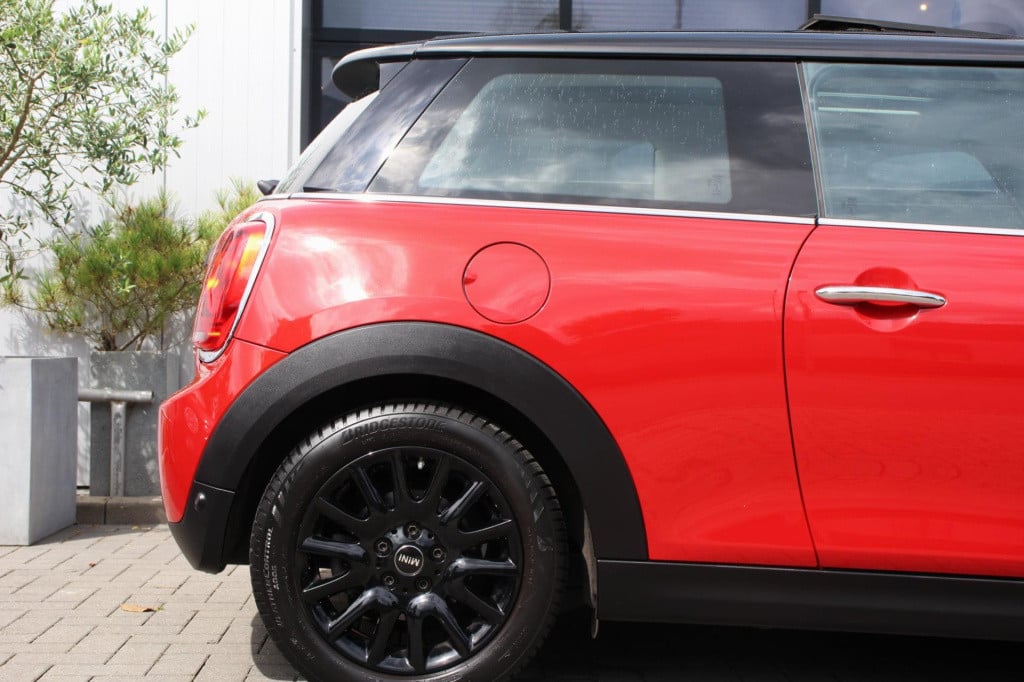 Mini One mini 1.2 chili business - pano - pdc rondom - led - stoel verw - n