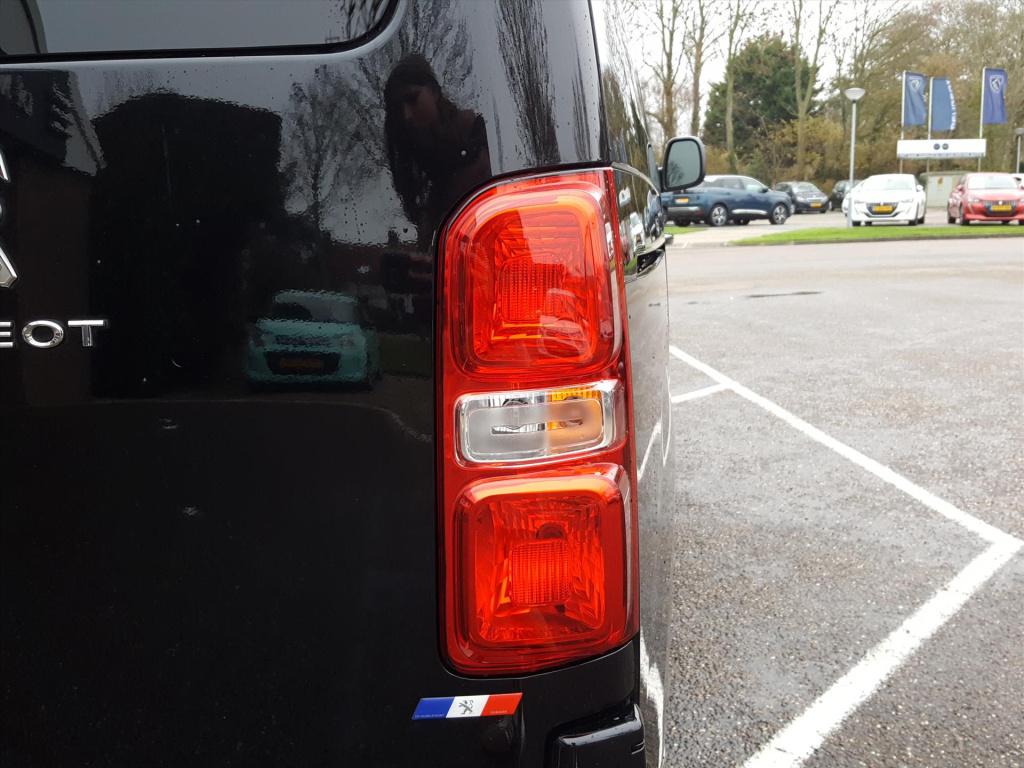 Peugeot Expert gb l2/standard 2.0 bluehdi-120pk automaat (eat8) 3pers. asph