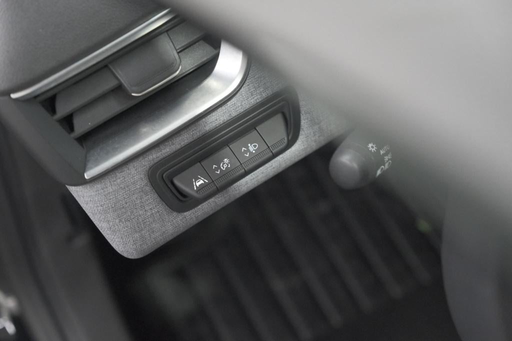 Renault Clio tce 90 evolution | stoelverwarming | camera | parkeersensoren 