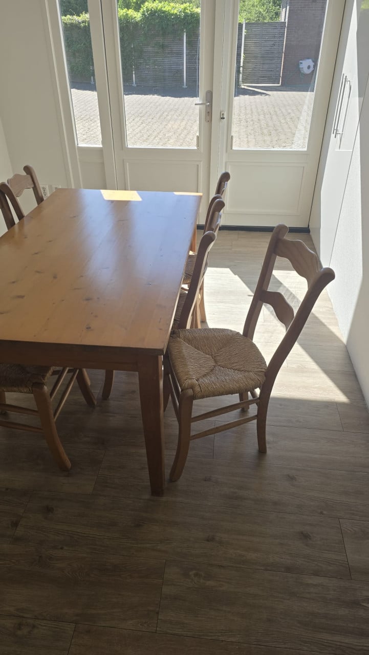 6 Persoons grenen eethoek