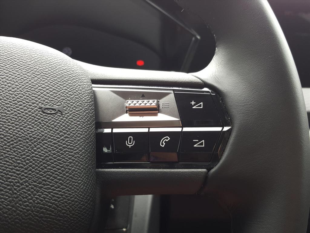 Ds Ds 4 1.6 e-tense hybride-autom trocadero navi | cruise & climate control