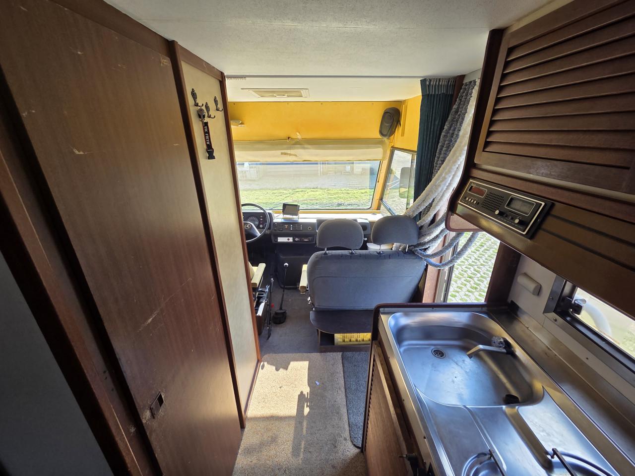 Mercedes ffb camper wegenbelasting vrij apk juni 2027