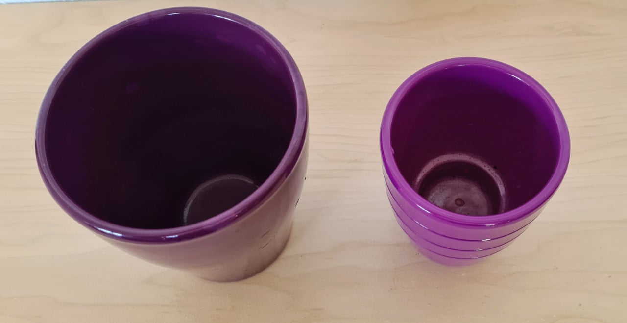 4 leuke paarse bloempotten