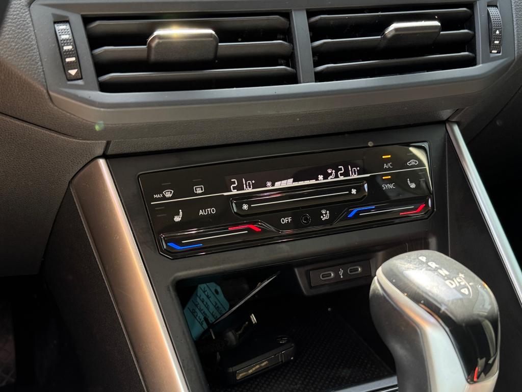 Volkswagen Taigo 1.0 tsi life * camera * stoelverwarming * virtual cockpit 