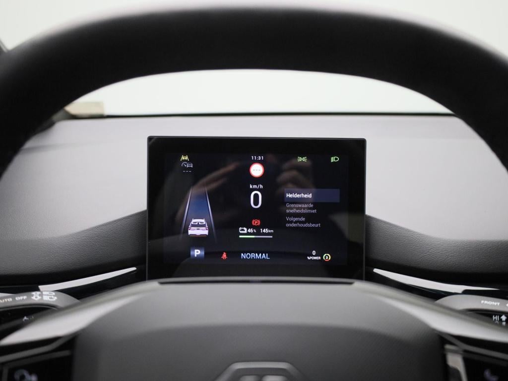 MG Mg4 64 kwh luxury