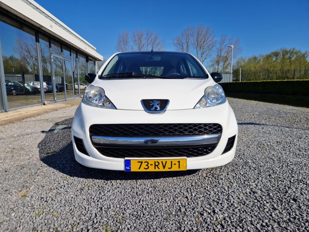 Peugeot 107 1.0-12v xs | airco | achterspoiler | velgen ''15 | toerenteller