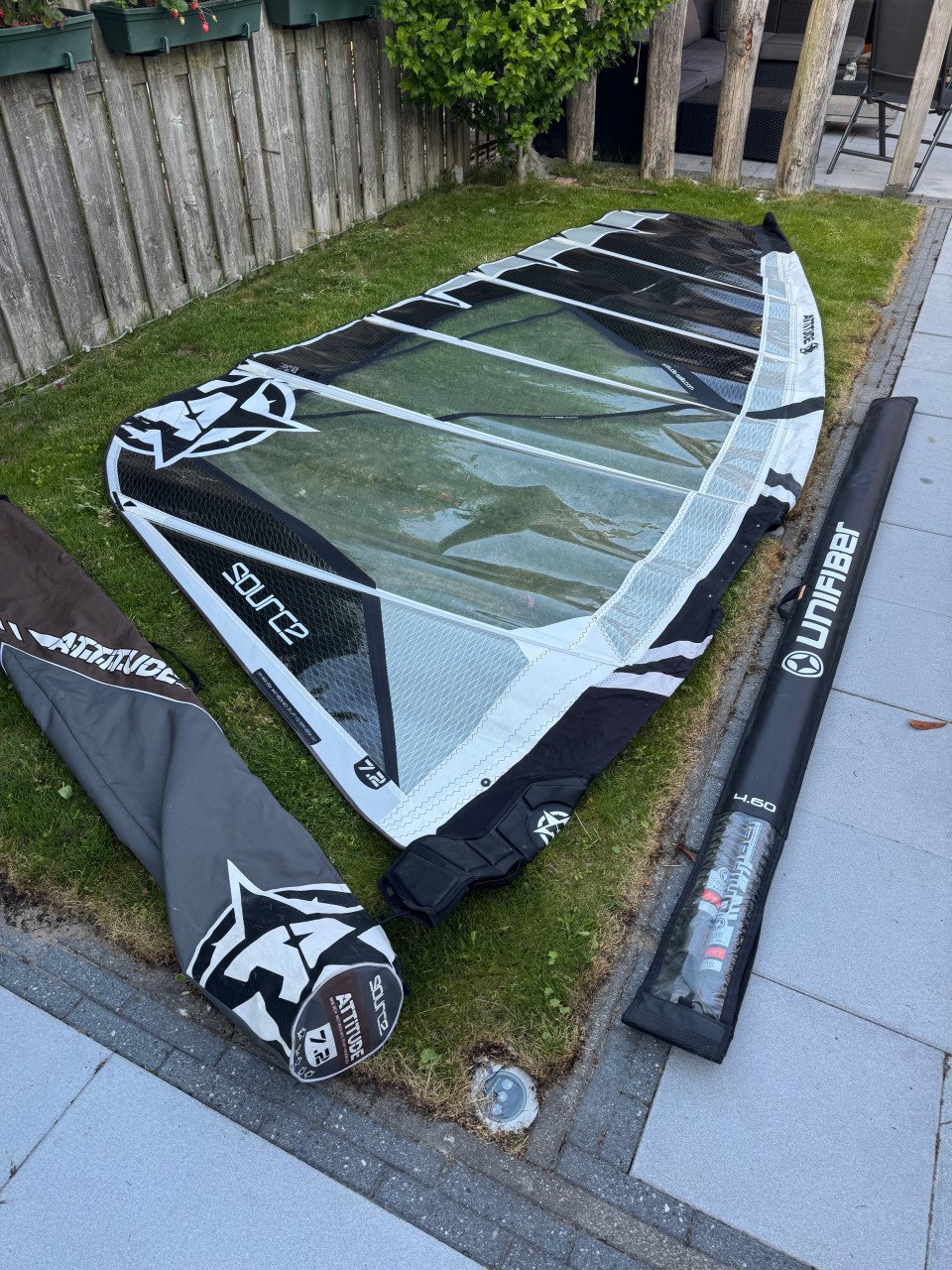 Surfplank compleet met 3 zeilen