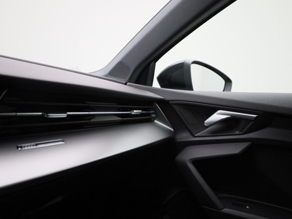 Audi A3 sportback 30 tfsi business edition | automaat | navigatie | vitrual