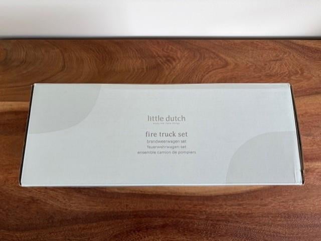 Nieuw | Little Dutch | Brandweerwagen set met pegdolls