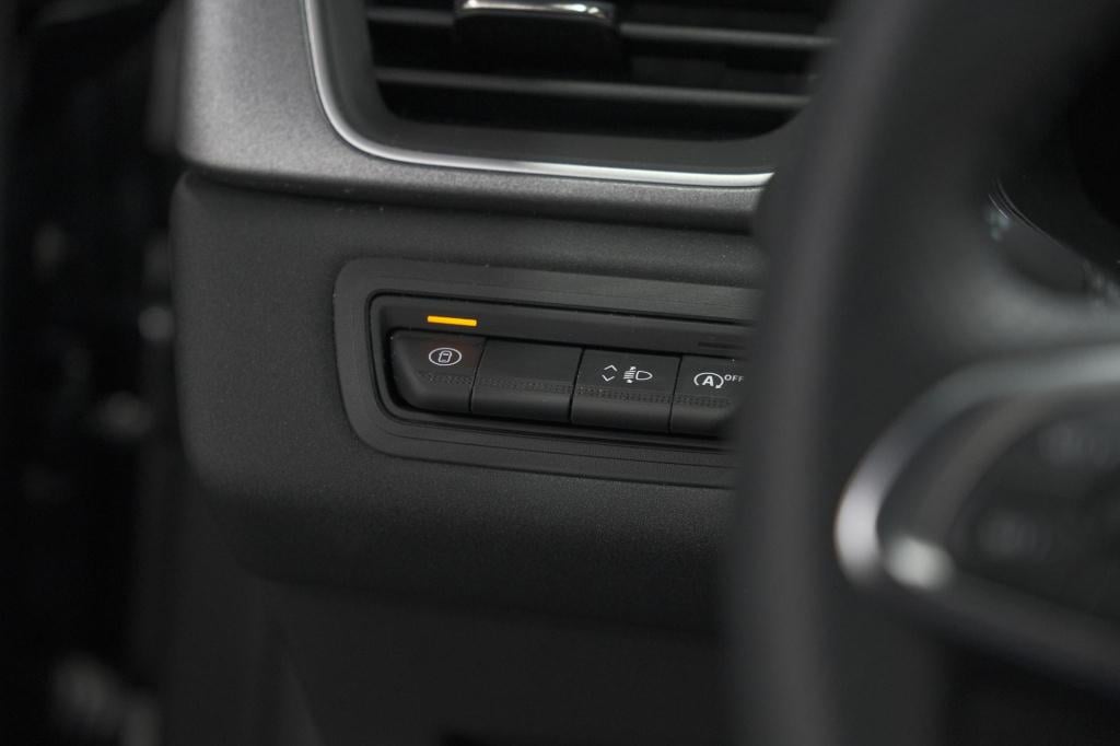 Renault Captur mild hybrid 160 edc techno | pack winter | camera | adaptiev