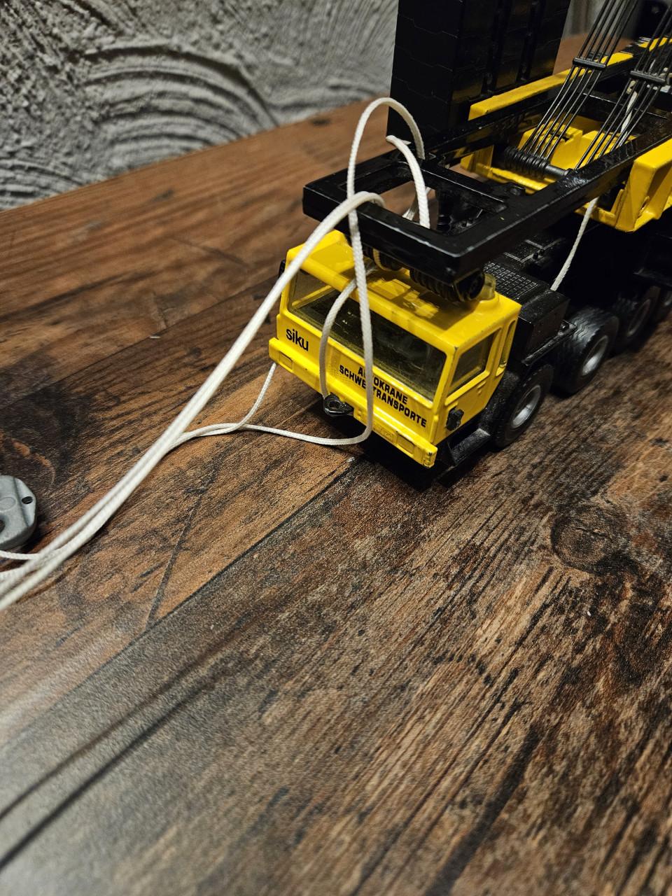 Siku 4310 Liebherr LG 1550 gittermastkran vakwerkkraan 1:55